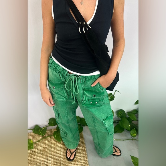 FREE PEOPLE WE THE FREE TAHITI CARGO PANTS 💚size S pristine condition - Picture 5 of 9